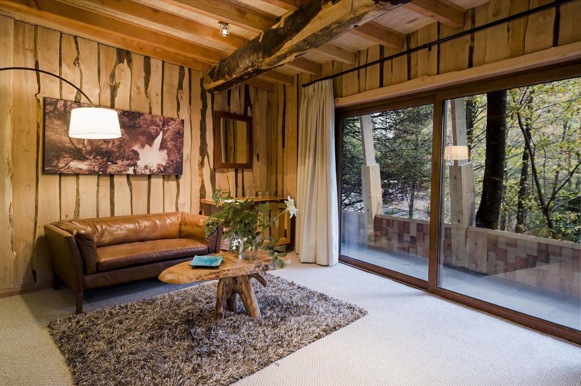 Huilo Huilo Reino Fungi Villa Puerto Fuy Exterior photo